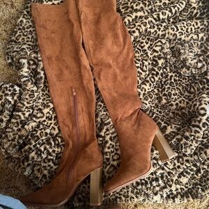 YOKI KNEE BOOTS
